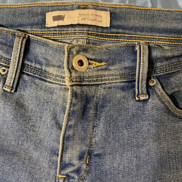 Levi's 512 Perfectly Slimming Straight Leg Jeans - Picture 10 of 12